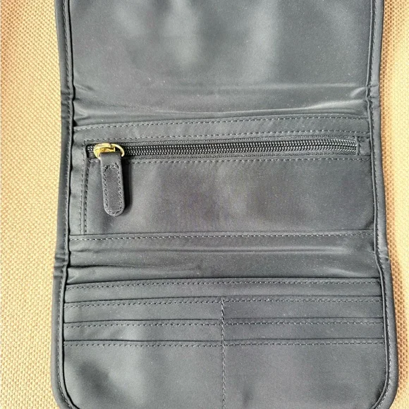 Stoney clover lane noir trifold wallet - Picture 3 of 4